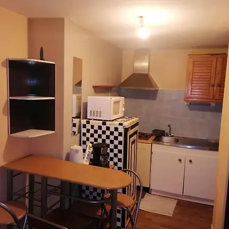Appartamento Studio avec wifi a Aurillac *